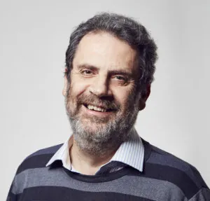 Simon Stuart Headshot