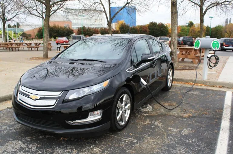 electric car being charged at the indianapolis zoo