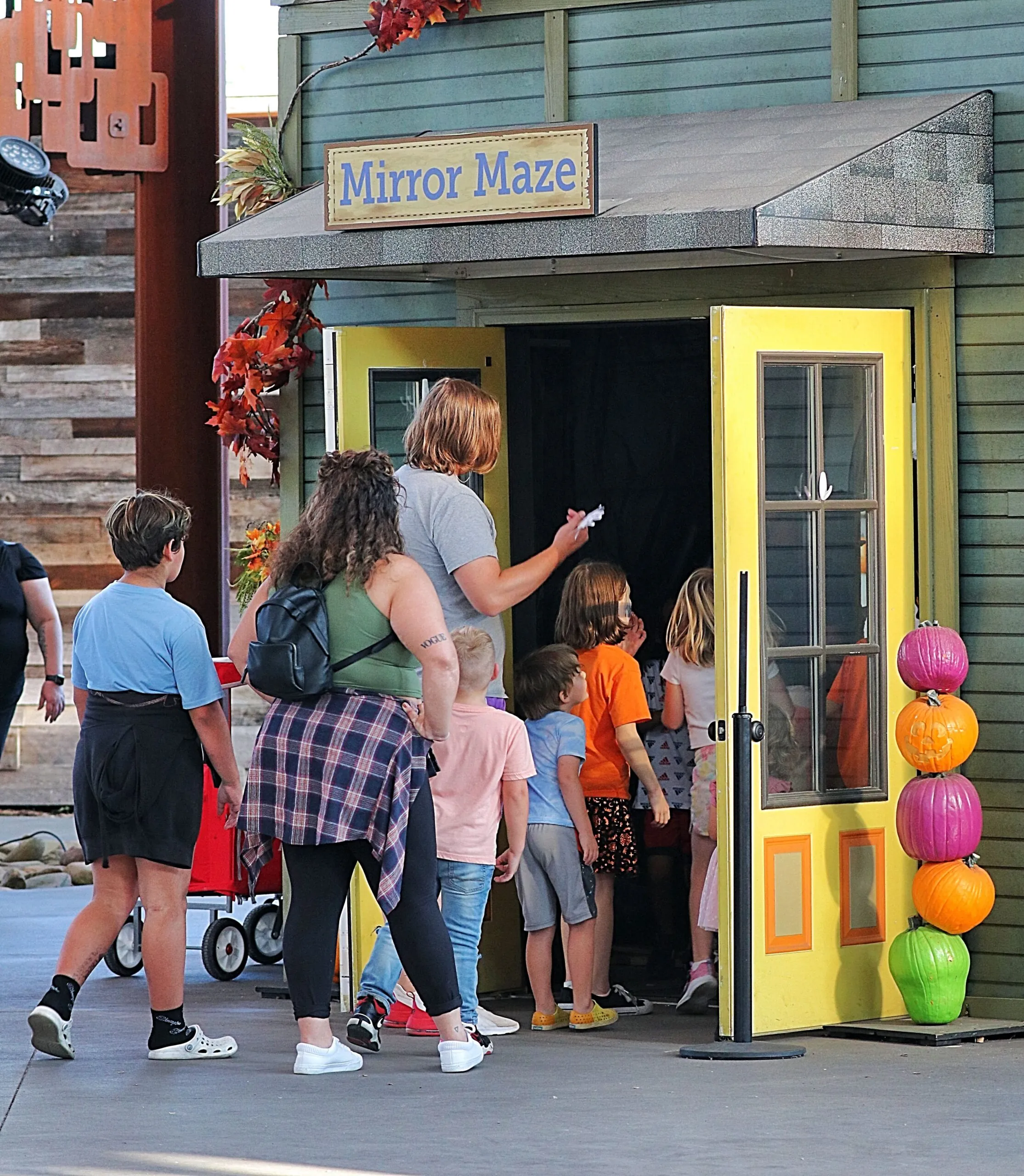 zooboo mirror maze