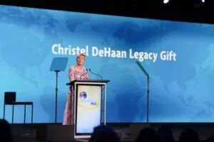 Christel Dehann Gift presentation