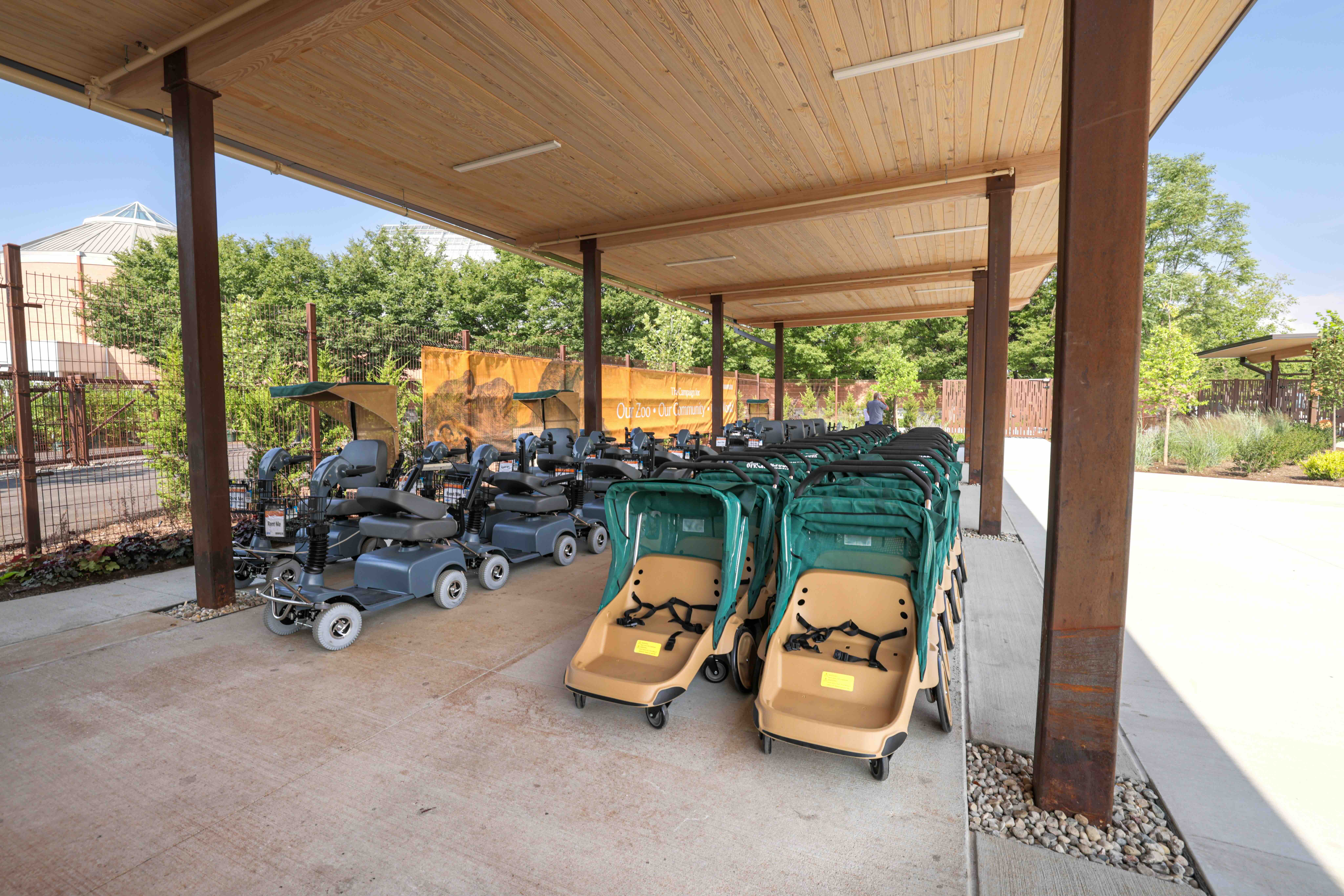 stroller and wheelchair rentals at the visitor services center