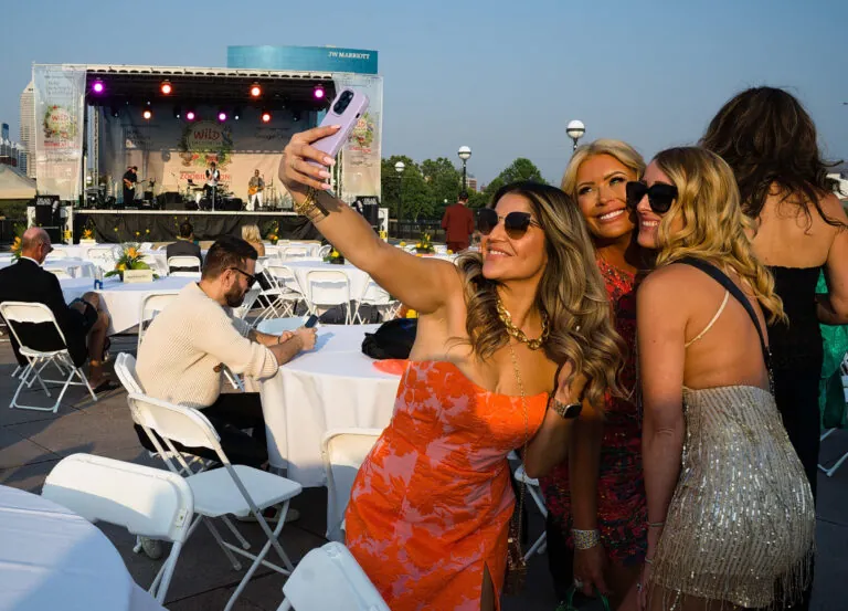 women taking selfie at zoobilation event