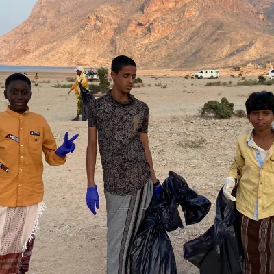kids helping clean wetlands in Socotra